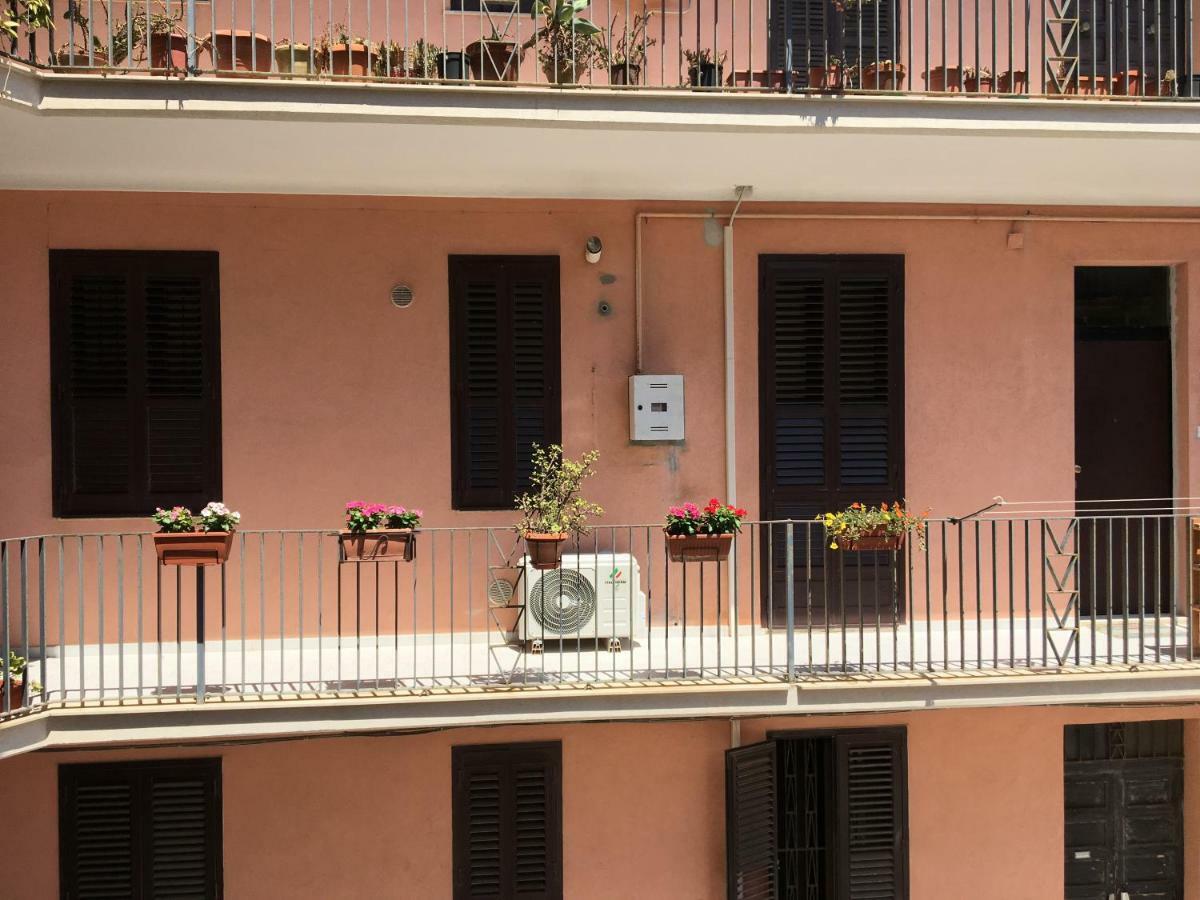A Casa di Clara Apartment Syracuse Bagian luar foto